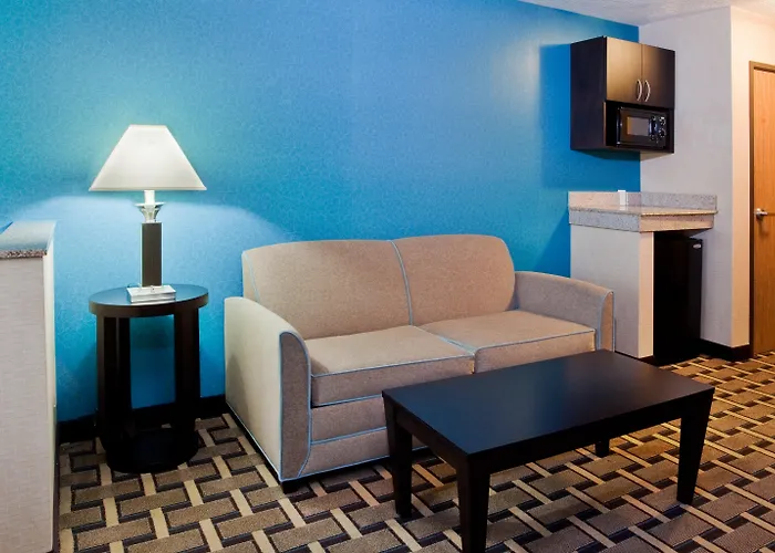 Resort: Holiday Inn Express & Suites Buford Ne - Lake Lanier By Ihg